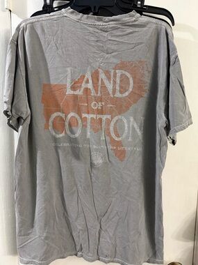 Live Oak Brand Large Tee